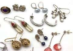 Group lot of Vintage 925 sterling silver earrings