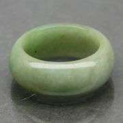 Simply amazing 28.56ct REAL Burmese Jade ring!