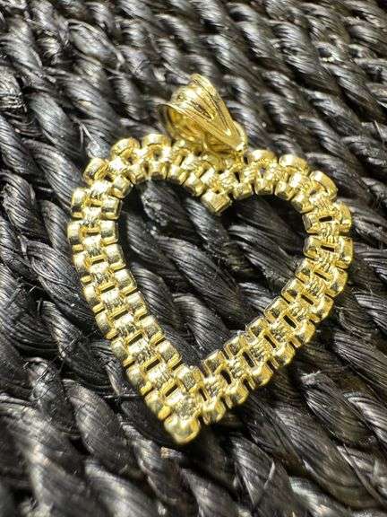 10K Yellow Gold Heart Pendant