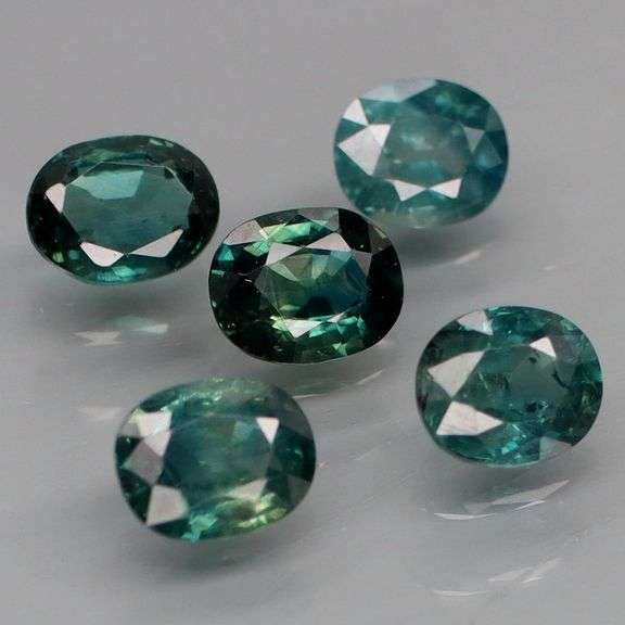 Simply beautiful 3.04ct set of blue green Sapphires! Heated only!