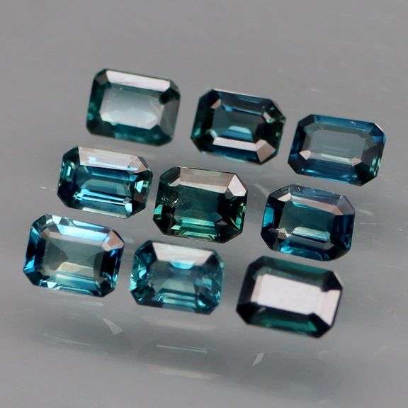 Heated only! 2.20ct navy blue pair of Australian Sapphires!