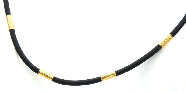 Useful 14K YG and Rubber Necklace