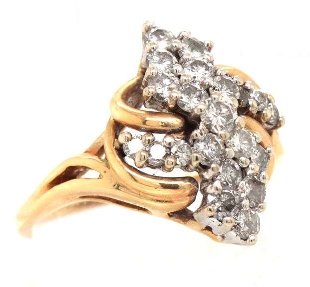 Nicely Designed 1 Ct. T.W. 14K YG Diamond Cluster Ring