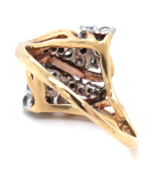 Nicely Designed 1 Ct. T.W. 14K YG Diamond Cluster Ring