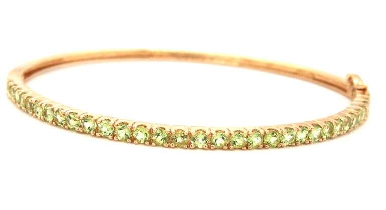 14kt Yellow gold round Peridot bangle bracelet