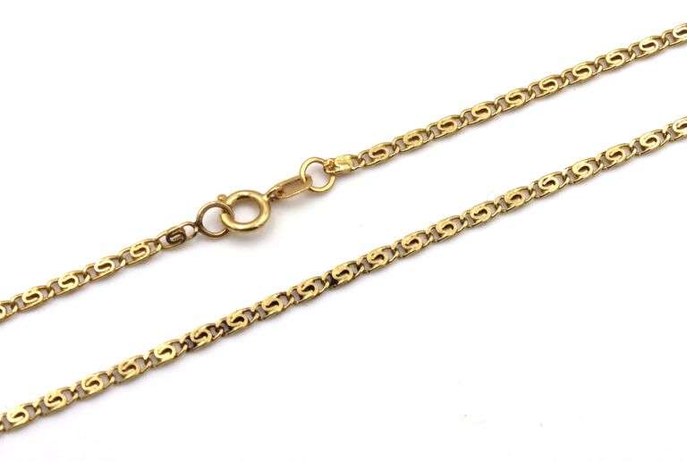 Pretty & Practical 14K YG 30" Snail Link Necklace