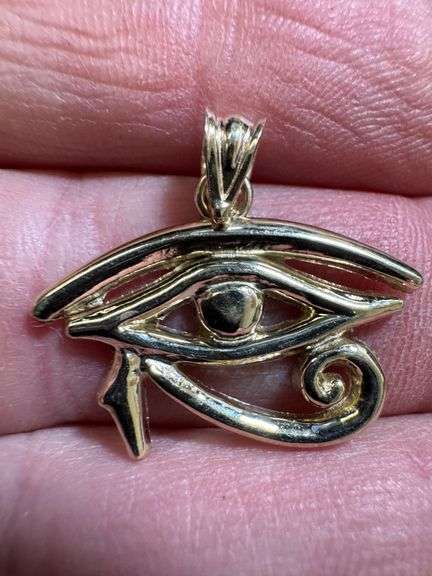 10K Yellow Gold Eye of Horus Pendant