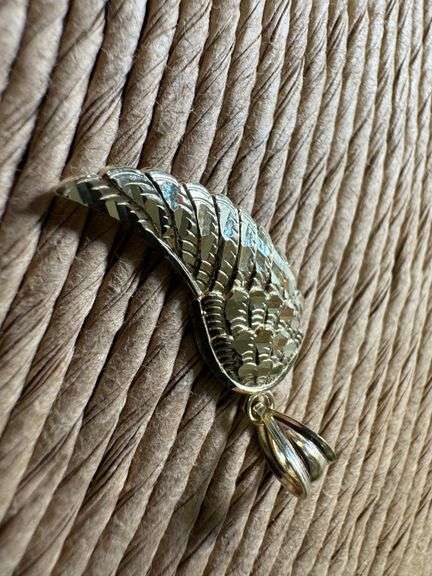10k Yellow Gold Angel Wing Pendant