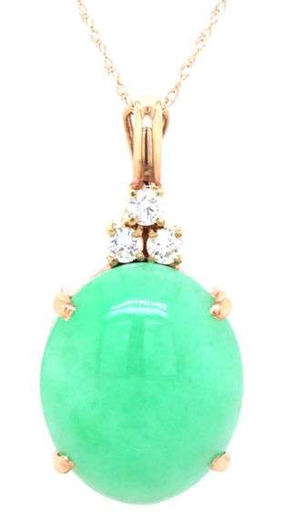 14kt Yellow gold green Jade and diamond pendant on chain