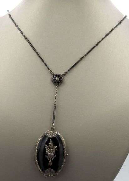 Vintage 925 sterling silver black onyx photo locket pendant lariat necklace