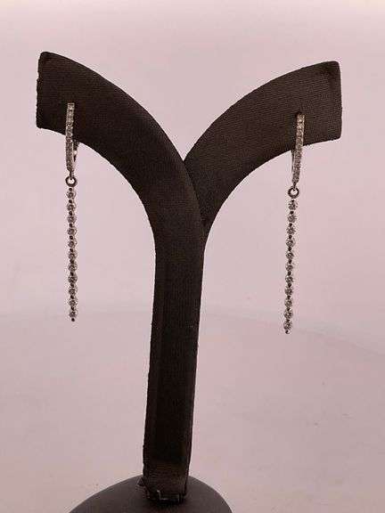 CERTIFIED 14K WHITE GOLD DIAMOND EARRINGS