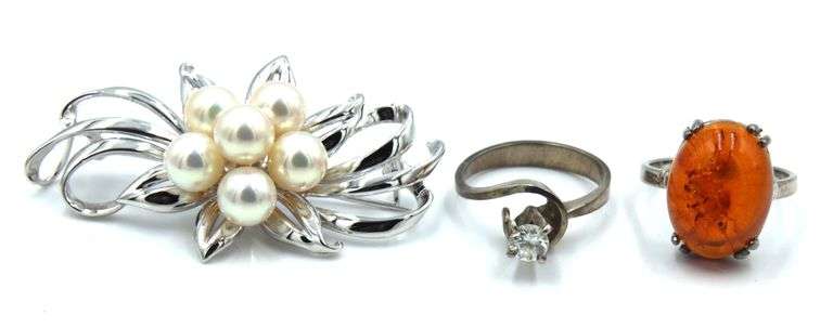 Lot of 925 Sterling silver jewelry