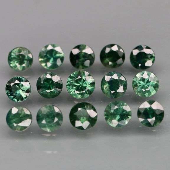 Heated only! 3.01ct hunter green Sapphire set!