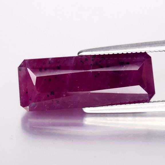 Investment sized! 8.87ct real untreated Guinea Ruby!!!!