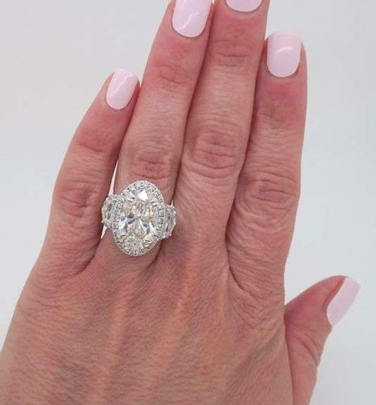 Certified 10.02CTW Diamond Ring