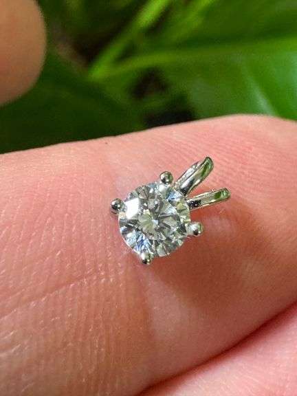 Rhodium Plated (Nickel Free) 925 Sterling Silver Lab Grown Diamond 0.279ct (4mm) Pendant