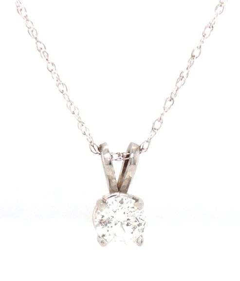 14kt White gold 0.30ct diamond solitaire pendant on chain