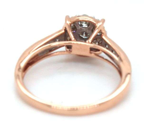 Lively 10K YG Modern Diamond Cluster Ring