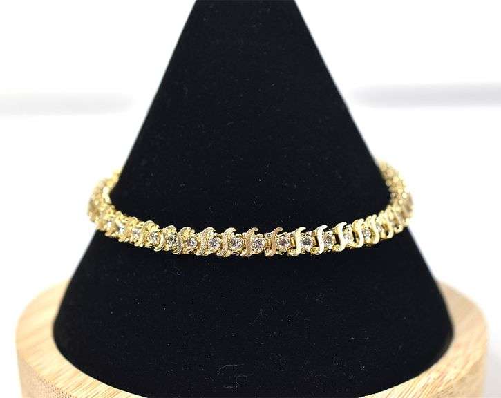 Brilliant 14K Yellow Gold Diamond Bracelet