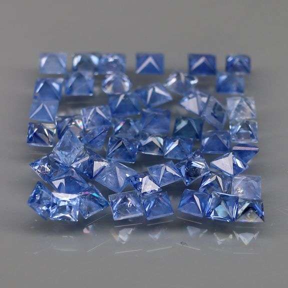 Invest in yourself with this 3.55ct set of Ceylon Sapphires