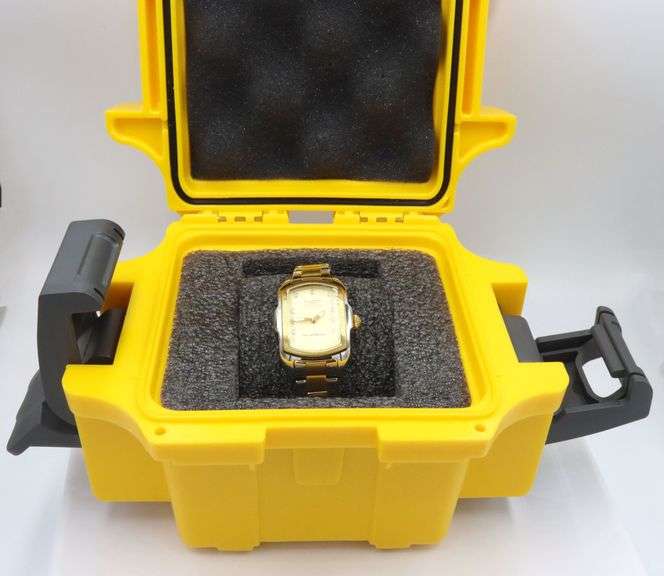 Invicta Lupah special Edition two tone watch