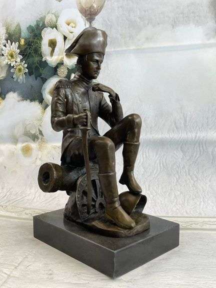 Napoleon Bonaparte Bronze Statue