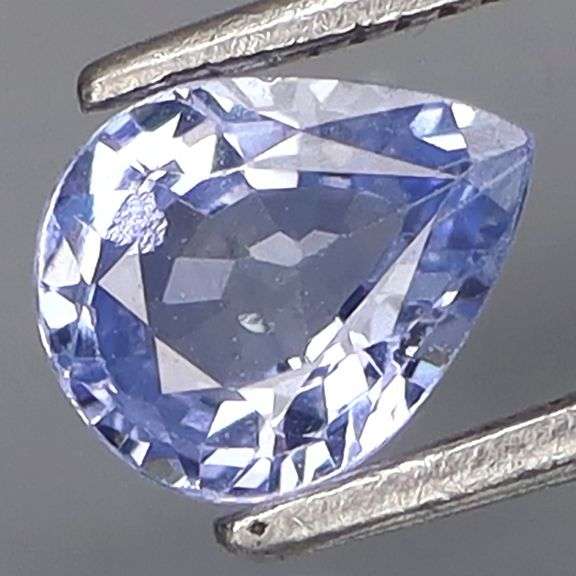 Vivid VS grade .61ct light periwinkle Sapphire!