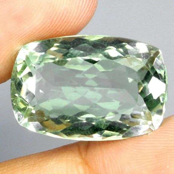 Brilliant 18.18ct natural platinum green Amethyst