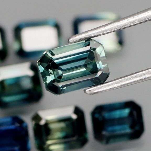 Multi-color! 4.50 carat set of real Australian Sapphires!