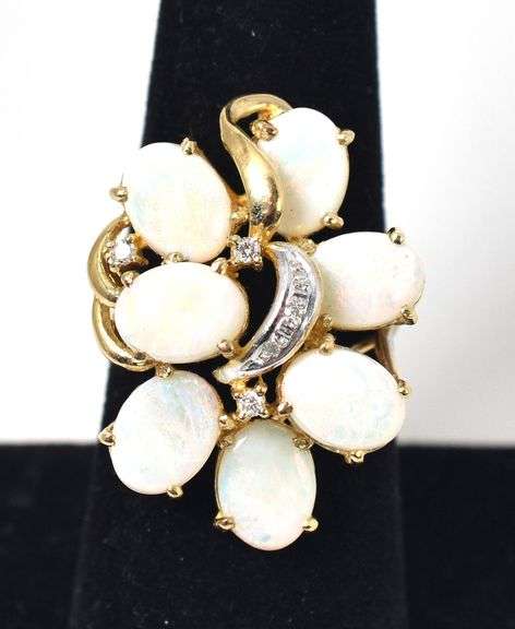 Beautiful 14K Yellow Gold Opal Gemstone Ring with Diamond Accents