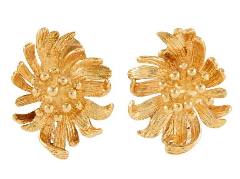 Vintage Cellino Floral Clip On Earrings in 18K