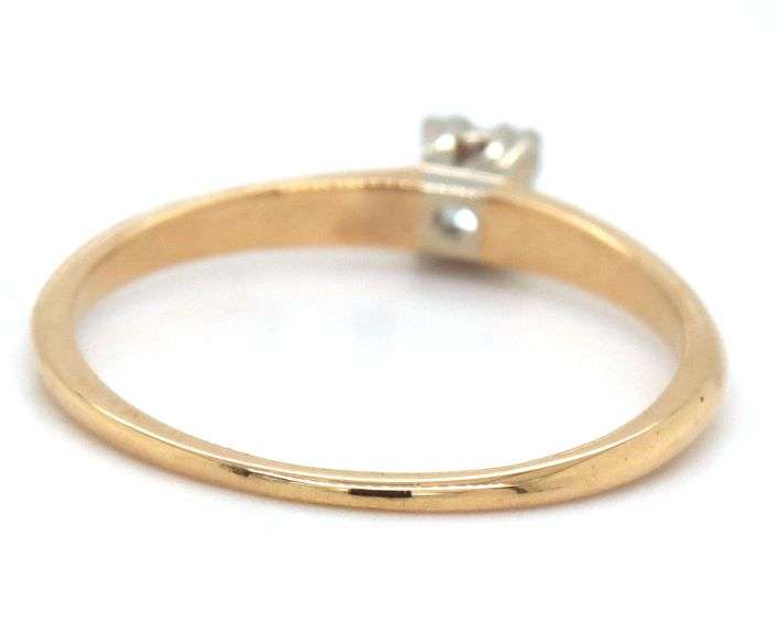 14kt Yellow gold RBC Solitaire diamond ring