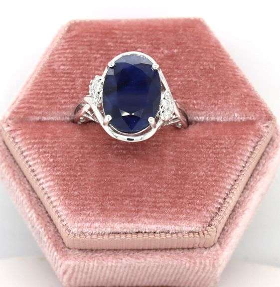 Exquisite 5.79CTS Oval Faceted Blue Sapphire & Diamond Ring in Sterling Silver