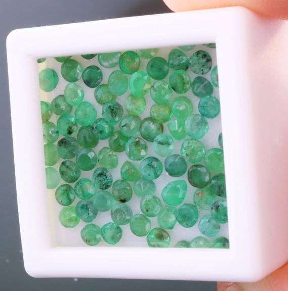 4.90 carats of real round cut Colombian Emeralds!
