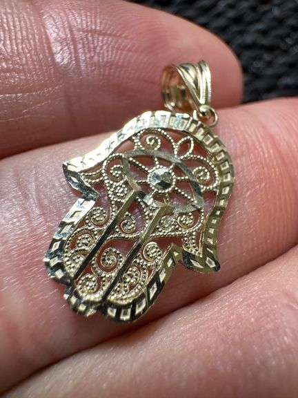 10k Yellow Gold Hamsa Pendant