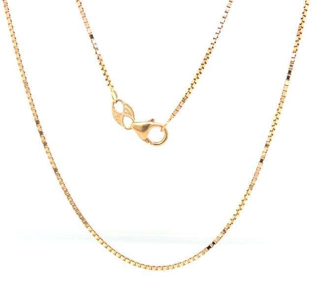 Useful 14K YG 24" Box Link Necklace