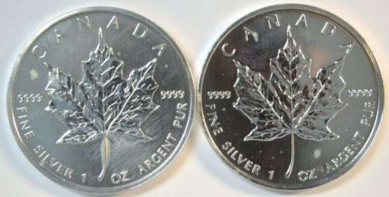 Brilliant Uncirculated 2004 & 2005 Canada $5 1 oz pure silver Maple Leafs
