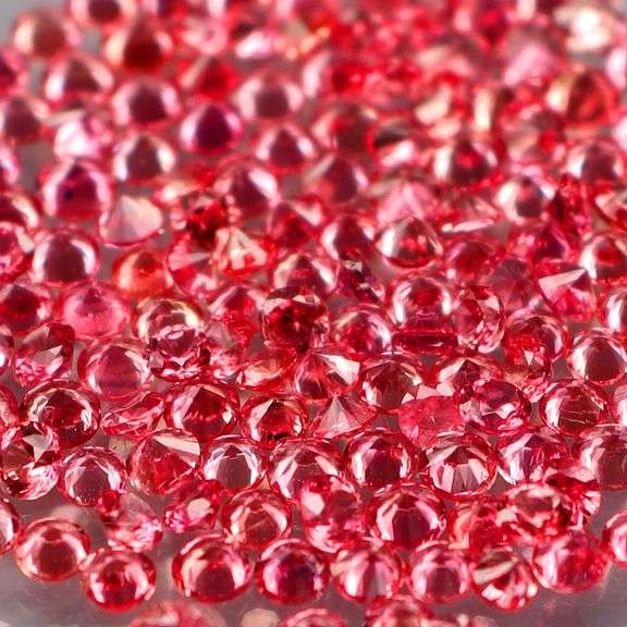 Vibrant color! Diamond cut! 2.86ct hot red Sapphire set!