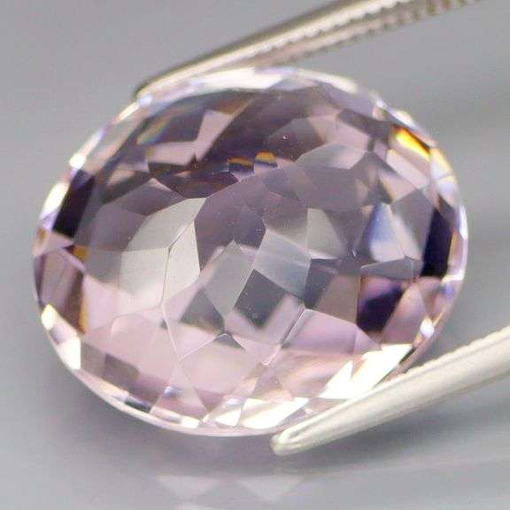 So much SPARKLE! 10.75ct collectors checker top Amethyst!