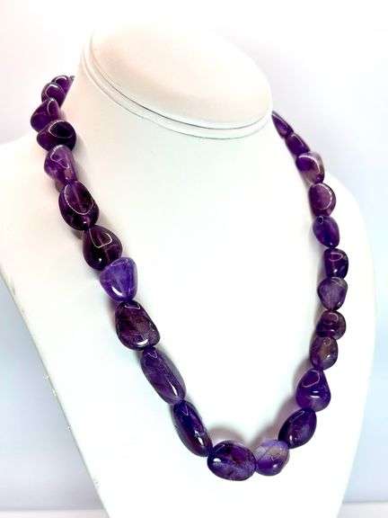 Radiant Large 464 Cttw Natural Amethyst Necklace