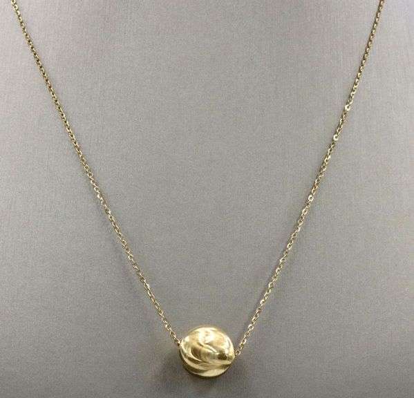 18kt Yellow gold textured ball necklace