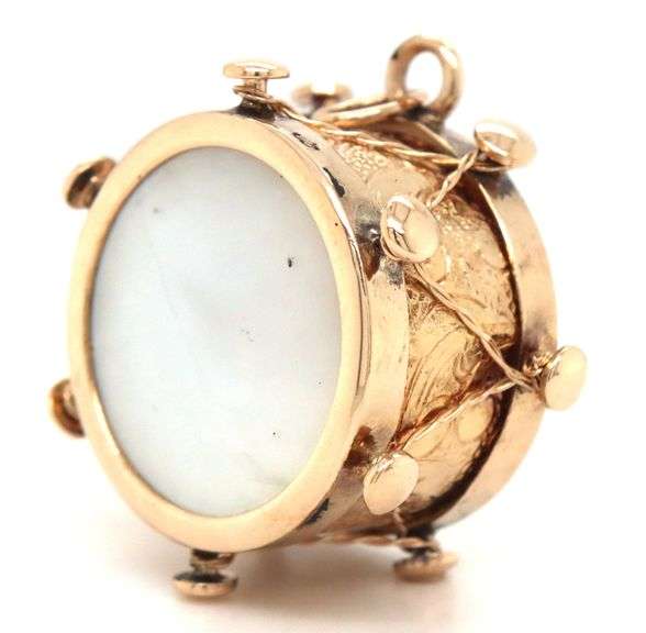 14kt Yellow gold mother of pearl drum charm