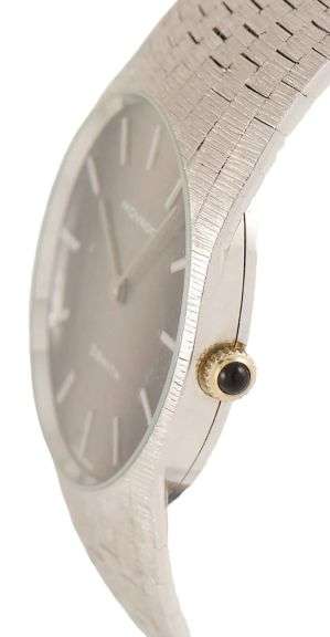 Vintage Zenith Movado 610090180, 32MM in 18K White Gold Men’s Watch