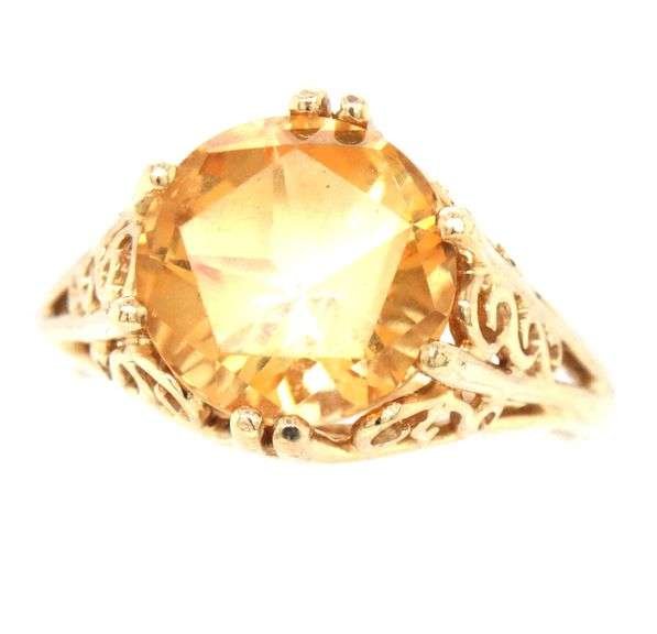 14kt Yellow gold round citrine Filigree dome ring