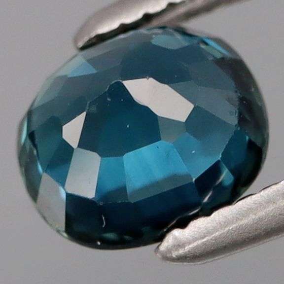 Outstanding color! 1ct London blue Sapphire! Heated only!