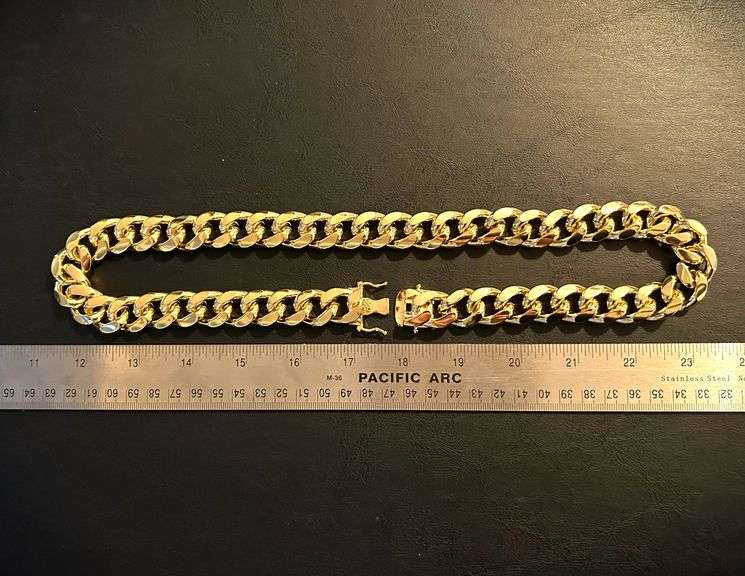 Huge 281.7 Grams MLB 14 Kt Gold Plated Curb Link Chain Necklace.
