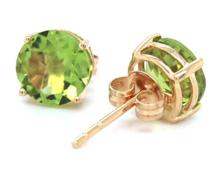14kt Yellow gold round peridot stud earrings