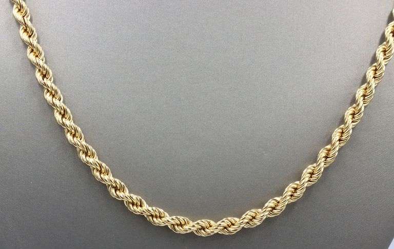 18kt Yellow gold rope chain necklace