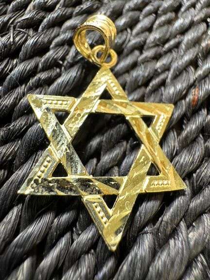 10k Yellow Gold Star of David Pendant