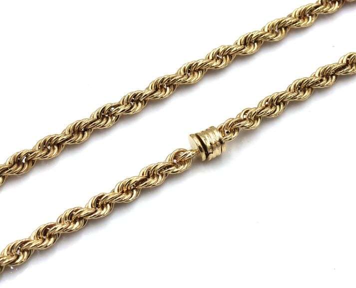 14kt Yellow gold Rope chain necklace